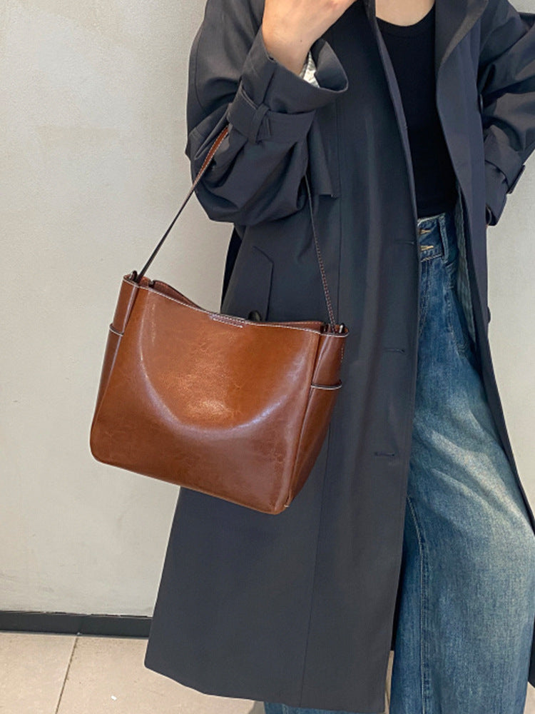 129Shoulder bag